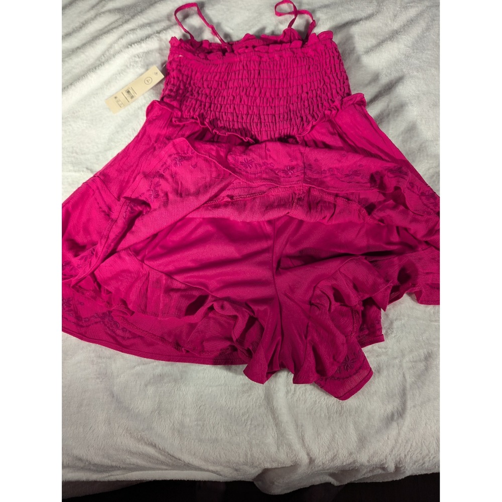 No Boundaries Smocked Romper Womens S 4-6 Fuchsia NWT Boho Embroidered Ruffle